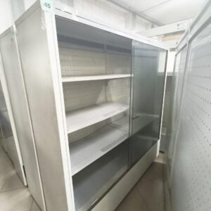 Vitrina Vertical Refrigerada con Frente de Vidrio